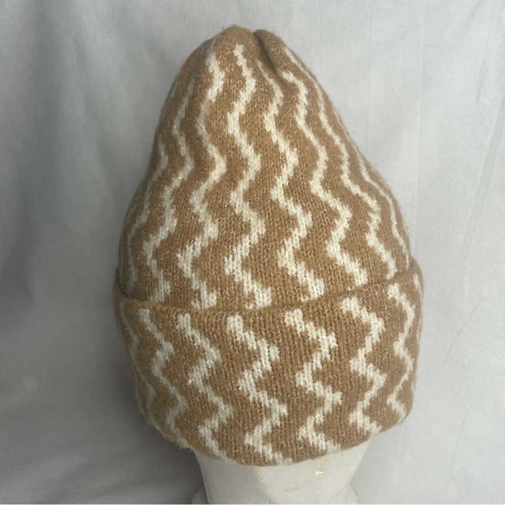 Maeve by Anthropology ZigZag Knit Beanie Tan Cream Winter Cap OSFM Stretch Hat